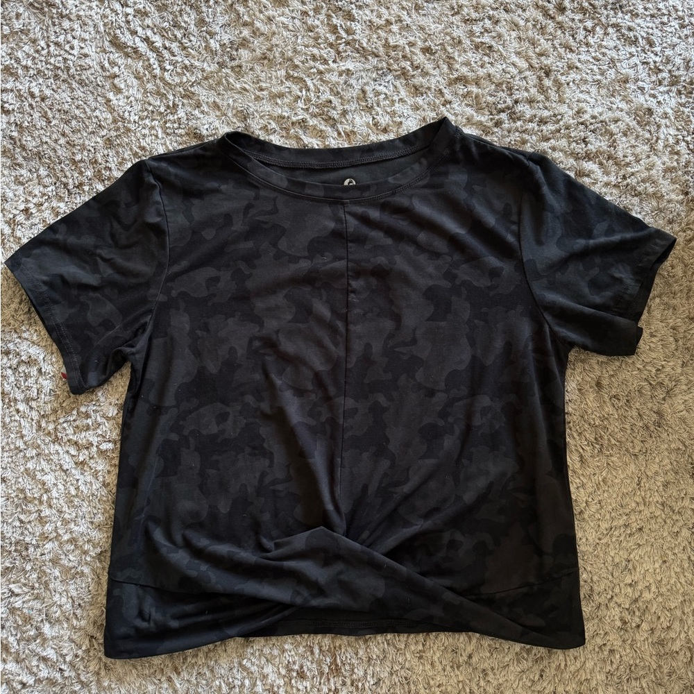 LegEnd Black Camo Athletic Crop Top XL – Twist Front Workout Tee